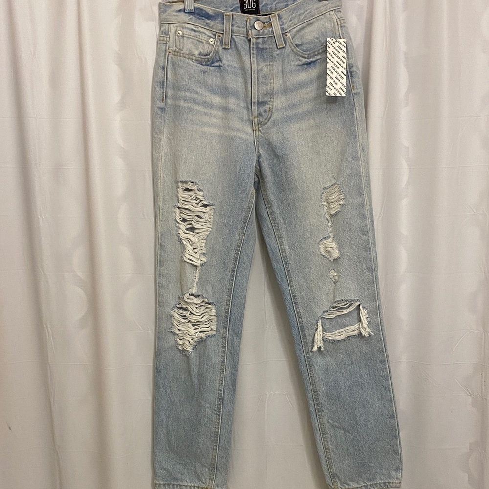 BDG Light Blue Ripped Slim straight Jeans size 25